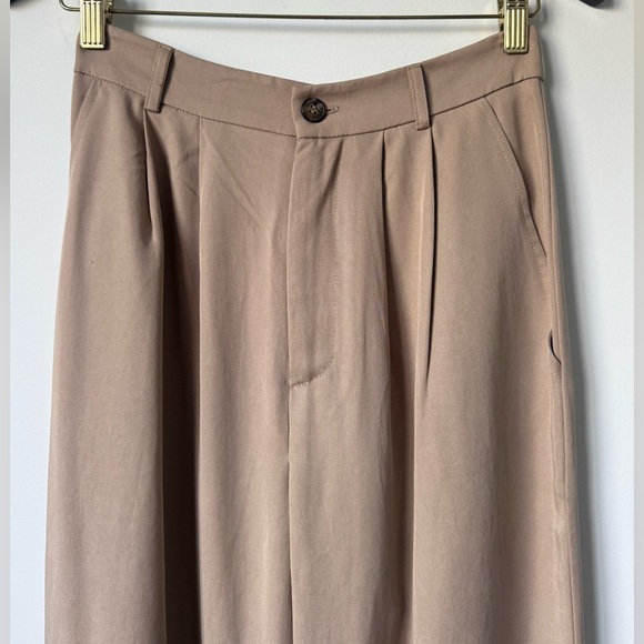 Reformation Mason Pant in Khaki - Size 4 - Picture 7 of 16